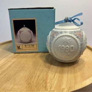 Vintage Lladro 1990 Ornament in original box (# 5730)